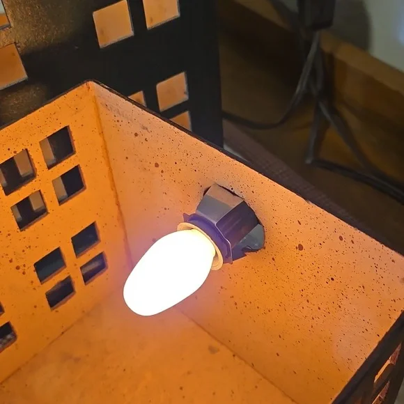 Primitive Village House Accent Set - Picture 7 of 8